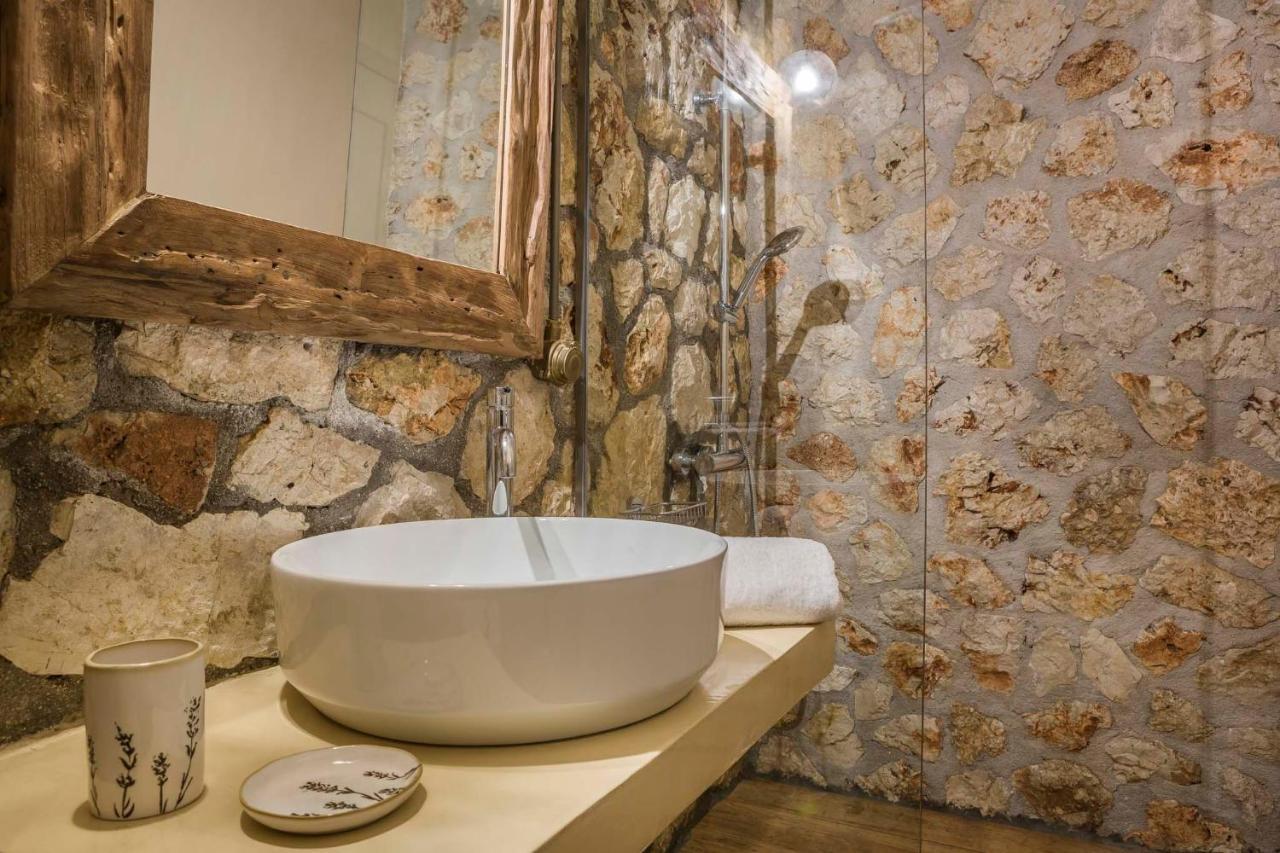 Pesádha Ploes Luxury Cottages מראה חיצוני תמונה